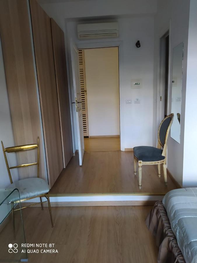 Vanity Apartment - 4 Bedrooms With 4 Bathrooms - Ac & Wifi Roma Exterior foto